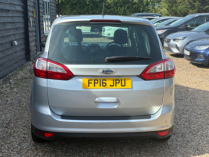 2016 Ford Grand C-Max 1.5 Tdci Zetec Euro 6 (s/s) 5dr in Silver — image 6
