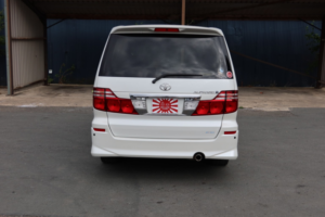 2007 Toyota Alphard 2.4 Platinum Selection 2 8 Seats in White — image 5