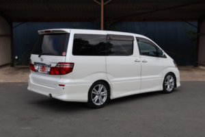 2007 Toyota Alphard 2.4 Platinum Selection 2 8 Seats in White — image 6