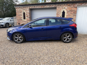 2015 Ford Focus 2.0 Tdci St-1 in Blue — image 4