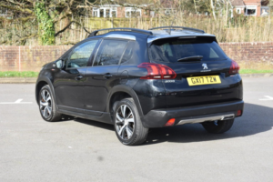 2017 Peugeot 2008 1.6 Bluehdi Gt Line in Black — image 5
