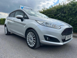 2015 Ford Fiesta 1.0t Ecoboost Titanium Euro 6 (s/s) 5dr in Silver — image 2