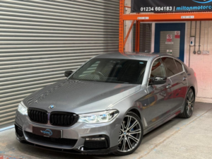 2017 BMW 5 Series 3.0 530d M Sport Auto Euro 6 (s/s) 4dr in Blue — image 2
