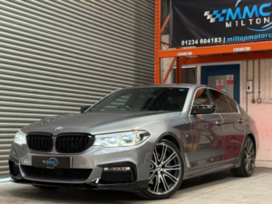 2017 BMW 5 Series 3.0 530d M Sport Auto Euro 6 (s/s) 4dr in Blue — image 4