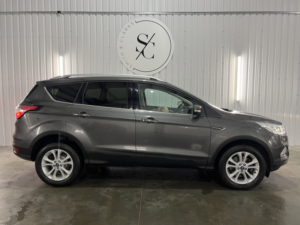 2018 Ford Kuga 1.5 T Ecoboost Titanium in Grey — image 2