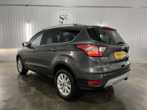 2018 Ford Kuga 1.5 T Ecoboost Titanium in Grey — image 4