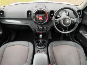 2018 MINI Countryman 1.5 Cooper Auto Euro 6 (s/s) 5dr in White — image 2