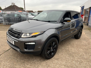 2019 Land Rover Range Rover Evoque 2.0 Td4 Se Tech SUV 5dr Diesel Auto 4WD Euro 6 (s/s) (180 Ps) in Grey — image 3