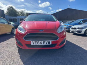 2014 Ford Fiesta 1.25 Zetec Euro 5 5dr in Red — image 6