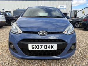 2017 Hyundai I10 1.0 I10 S 1.0 (beige Int) in Blue — image 3