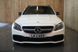 2015 Mercedes-Benz C Class 4.0 C63 V8 Biturbo Amg S Edition 1 in White — image 3