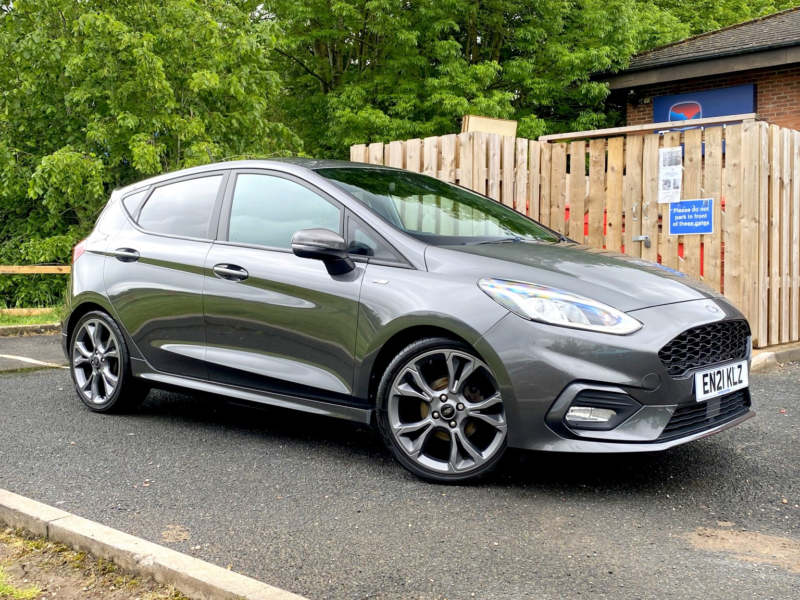 2021 Ford Fiesta St-Line X Edition 5-Door 1.0 Ecoboost Mhev 125 - 32,700 Miles. Sync 3 Sat Nav, B&o, 18" Alloys. Grey in Grey — image 1