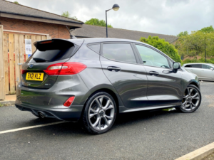 2021 Ford Fiesta St-Line X Edition 5-Door 1.0 Ecoboost Mhev 125 - 32,700 Miles. Sync 3 Sat Nav, B&o, 18" Alloys. Grey in Grey — image 6