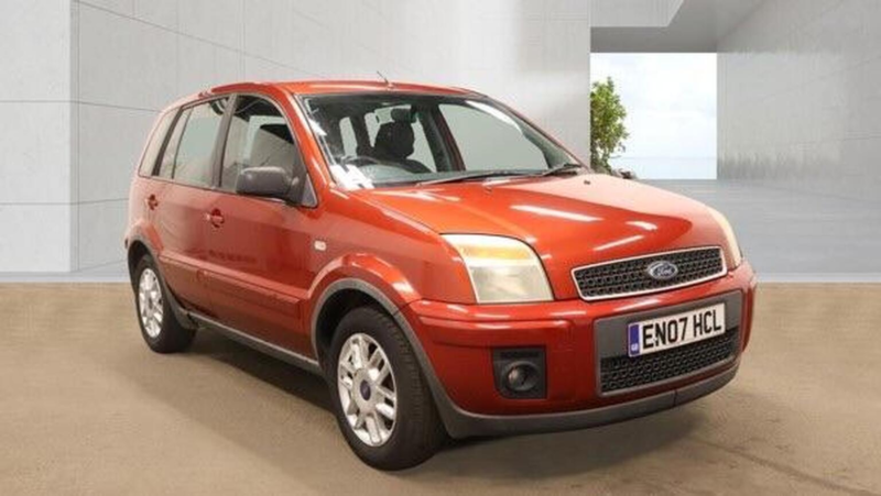 2007 Ford Fusion 1.4 Zetec Climate 5dr in Red — image 1