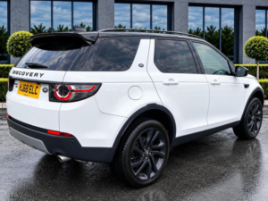 2018 Land Rover Discovery Sport 2.0 Td4 Hse Auto 4WD Euro 6 (s/s) 5dr in White — image 5