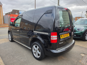 2014 Volkswagen Caddy 1.6 Tdi Bluemotion Tech C20 Trendline Panel Van 4dr Diesel Manual L1 H1 (134 G/km, 101 Bhp) in Black — image 5