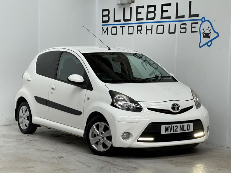 2012 Toyota Aygo 1.0 Vvt-I Fire Multimode Euro 5 5dr (a/c) in White — image 1
