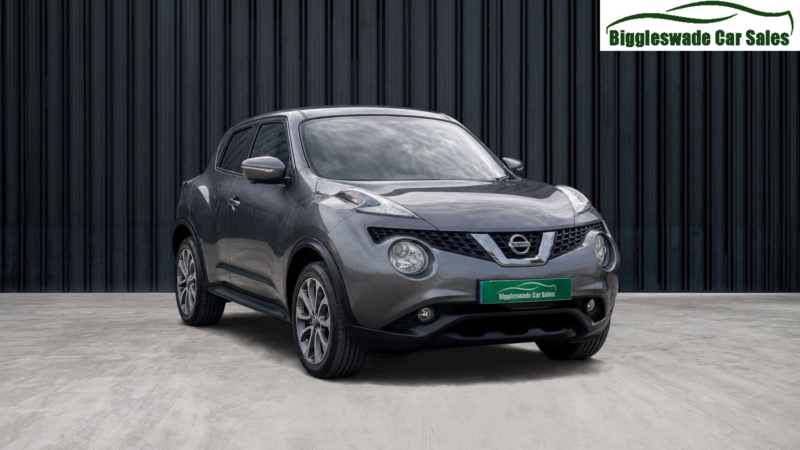 2017 Nissan Juke 1.2 Dig-T Tekna SUV 5dr Petrol Manual Euro 6 (s/s) (115 Ps) in Grey — image 1