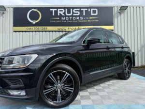 2017 Volkswagen Tiguan 2.0 Tdi Bluemotion Tech Se Navigation 4motion Euro 6 (s/s) 5dr in Black — image 6