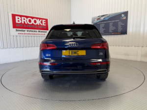 2017 Audi Q5 2.0 Tdi S Line S Tronic Quattro Euro 6 (s/s) 5dr in Blue — image 5