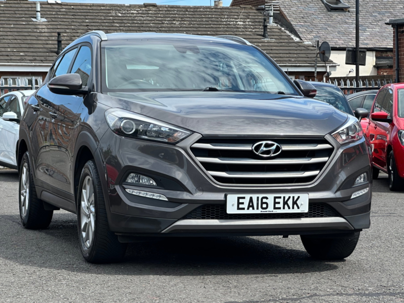 2016 Hyundai Tucson 1.6 Gdi Blue Drive Se SUV 5dr Petrol Manual Euro 6 (s/s) (132 Ps) in Grey — image 1