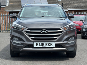 2016 Hyundai Tucson 1.6 Gdi Blue Drive Se SUV 5dr Petrol Manual Euro 6 (s/s) (132 Ps) in Grey — image 2