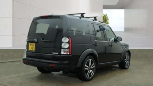 2015 Land Rover Discovery 4 3.0 Sd V6 Hse Luxury Auto 4WD Euro 6 (s/s) 5dr in Black — image 5