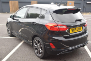 2019 Ford Fiesta 1.0t Ecoboost St-Line Euro 6 (s/s) 5dr in Black — image 5
