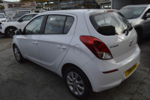2015 Hyundai I20 1.2 Active in White — image 4