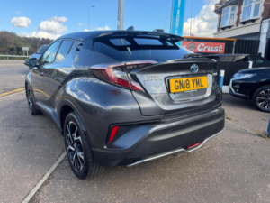2018 Toyota C-Hr 1.8 Vvt-H Dynamic CVT Euro 6 (s/s) 5dr in Grey — image 3