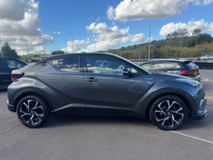 2018 Toyota C-Hr 1.8 Vvt-H Dynamic CVT Euro 6 (s/s) 5dr in Grey — image 6
