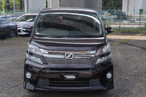 2013 Toyota Vellfire 3.5z G Edition Leather Seats in Purple — image 2