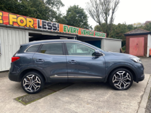 2019 Renault Kadjar 1.3 Tce Gt Line SUV 5dr Petrol Manual Euro 6 (s/s) (140 Ps) in Grey — image 4