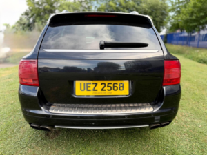 2006 Porsche Cayenne 3.2 V6 Tiptronic S AWD 5dr in Black — image 5