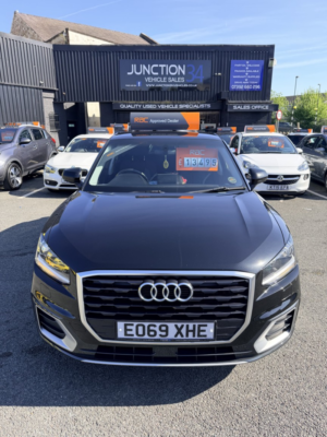2019 Audi Q2 1.5 Tfsi Cod 35 Sport in Black — image 3