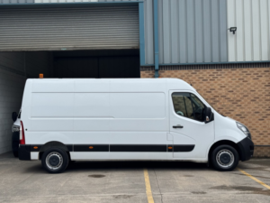 2021 Vauxhall Movano 2.3 Cdti 3500 Biturbo Edition Fwd L3 H2 Euro 6 5dr Lwb in White — image 4