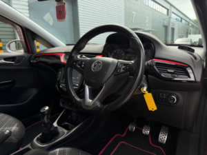 2016 Vauxhall Corsa 1.4i Ecoflex Limited Edition Euro 6 3dr in Red — image 2