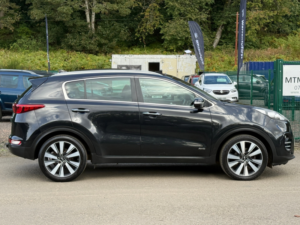2016 Kia Sportage 2.0 Crdi Kx-4 SUV 5dr Diesel Auto AWD Euro 6 (182 Bhp) in Black — image 4