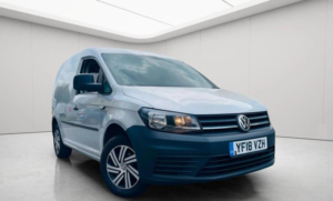 2018 Volkswagen Caddy 1.2 Tsi C20 Bluemotion Tech Startline Swb Euro 6 (s/s) 5dr in Silver — image 3