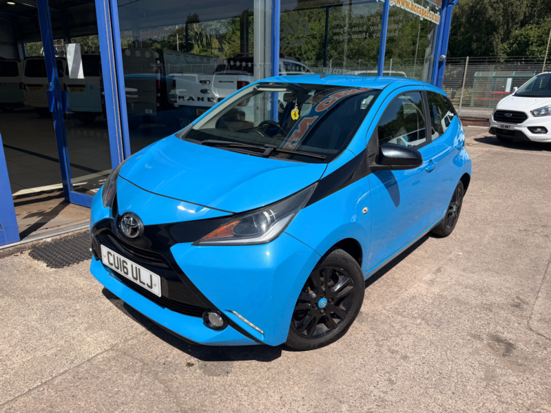 2016 Toyota Aygo 1.0 Vvt-I X-Cite Hatchback 5dr Petrol Manual Euro 6 68 Ps in Blue — image 1