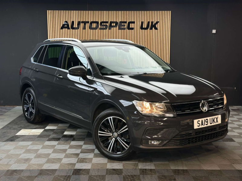 2019 Volkswagen Tiguan 1.5 Tsi Evo Se SUV 5dr Petrol Manual Euro 6 (s/s) (130 Ps) in Grey — image 1