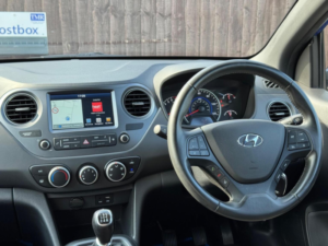 2018 Hyundai I10 1.0 Go! Se Euro 6 5dr in Blue — image 4