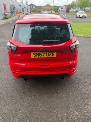 2017 Ford Kuga 1.5 Tdci St-Line SUV 5dr Diesel Manual Euro 6 (s/s) (120 Ps) in Red — image 4