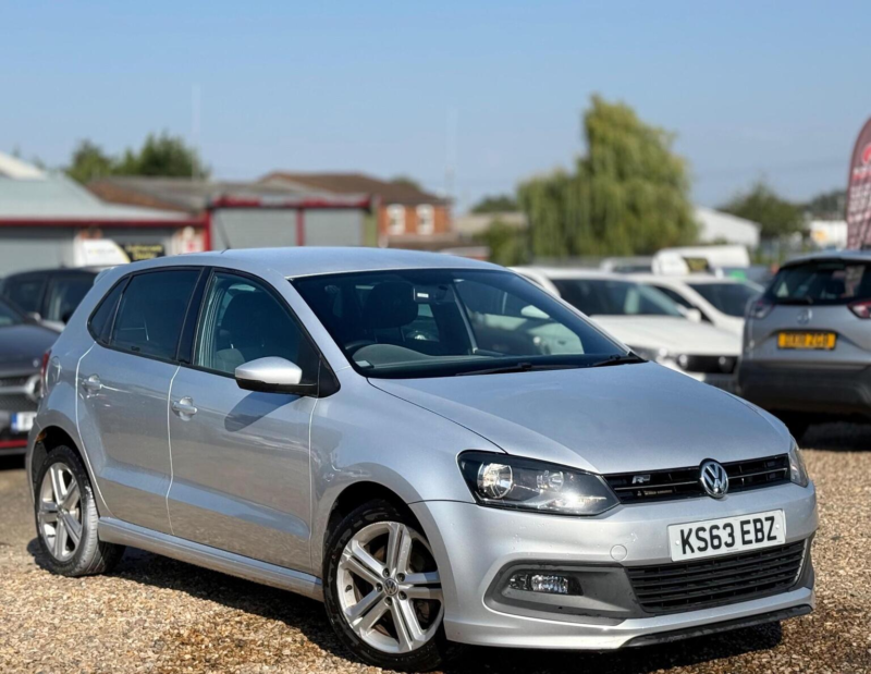 2014 Volkswagen Polo 1.2 Tsi R-Line Euro 5 5dr in Silver — image 1