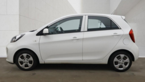 2016 Kia Picanto 1.0 1 Air in White — image 6