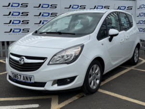 2017 Vauxhall Meriva 1.4i Life MPV 5dr Petrol Manual Euro 6 (100 Ps) in White — image 2