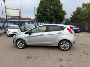 2016 Ford Fiesta 1.0t Ecoboost Titanium X Euro 6 (s/s) 5dr in Silver — image 3
