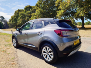 2020 Renault Captur 1.0 Iconic Tce 100 in Grey — image 5
