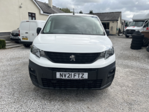 2021 Peugeot Partner 1.5 Bluehdi 1000 Professional in White — image 2