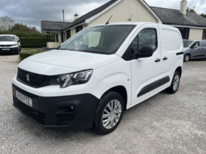 2021 Peugeot Partner 1.5 Bluehdi 1000 Professional in White — image 3